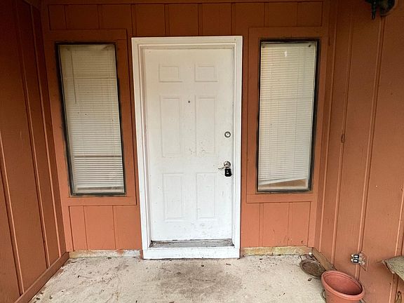 2nd image of 6187 Alicia Dr