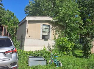 678 Willow Creek Dr, Fenton, MO 63026
