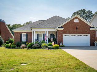 252 Apple Branch Ln, Boiling Springs, SC 29316