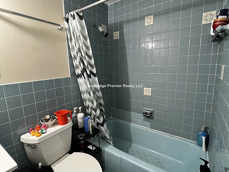 86 Newbury St #7 — Photo 14