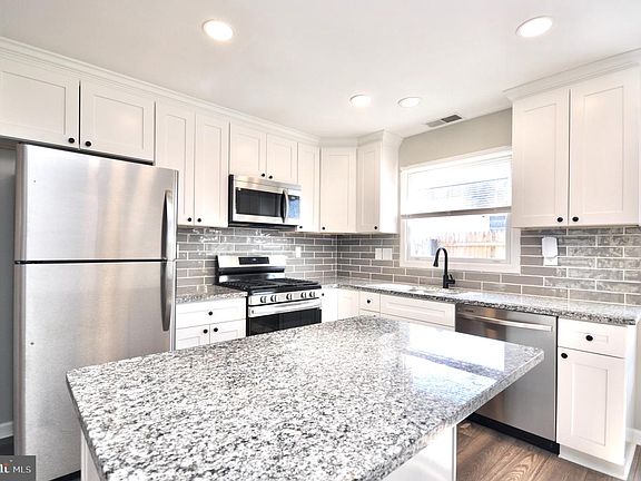 5th image of 4482 Somerton Rd