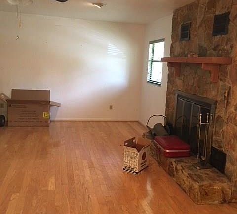 3rd image of 14251 NE 48th St