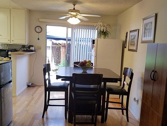 5th image of 17061 Roscoe Blvd Unit 4