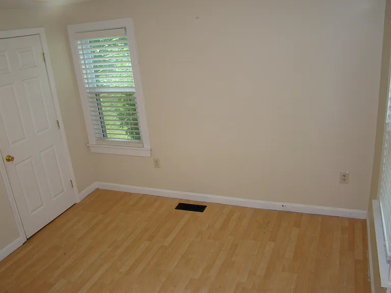 33 Norton St #1 — Photo 19