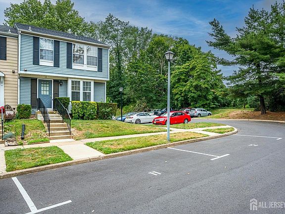 2nd image of 12 S Hill Dr