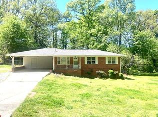 5458 Mollie Ln SW, Mableton, GA 30126