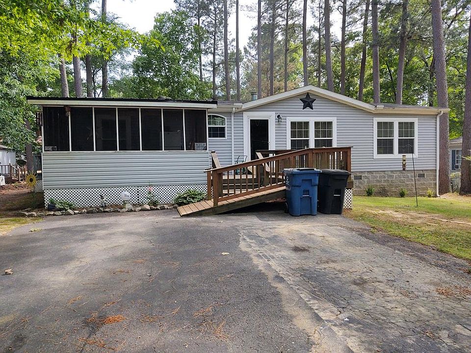 1st image of 172 Chuckwood Dr