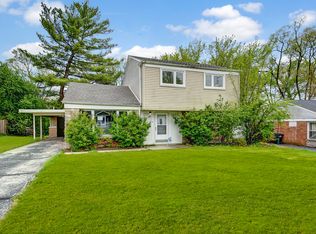 305 Oakwood St, Park Forest, IL