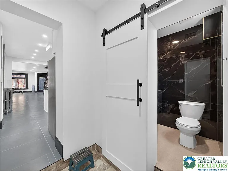 1341 W Chew St — Photo 21