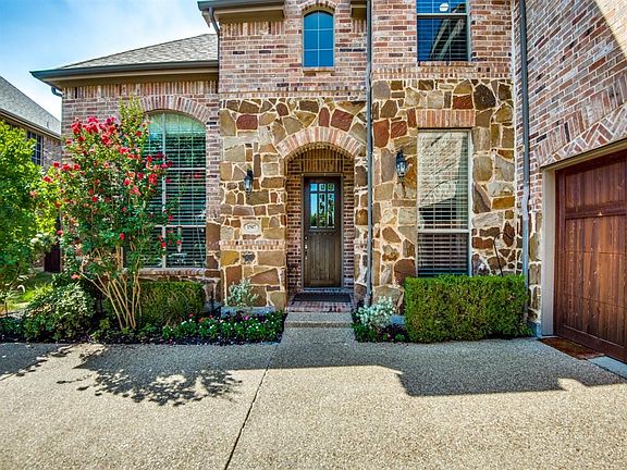 4th image of 1507 Buena Park Dr