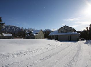 22583 Deer Park Dr, Chugiak, AK 99567