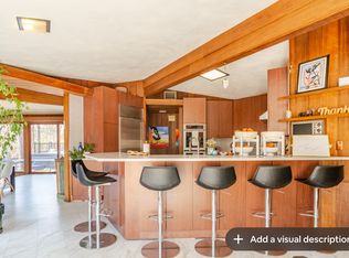 2 Big Oak Ln, Riverwoods, IL 60015