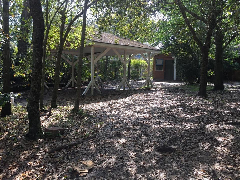 2nd image of 173 Oakmont Pl