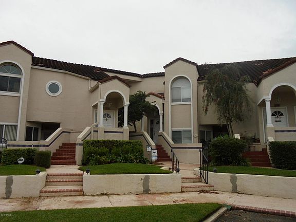 2nd image of 4020 Lavista Cir APT 206