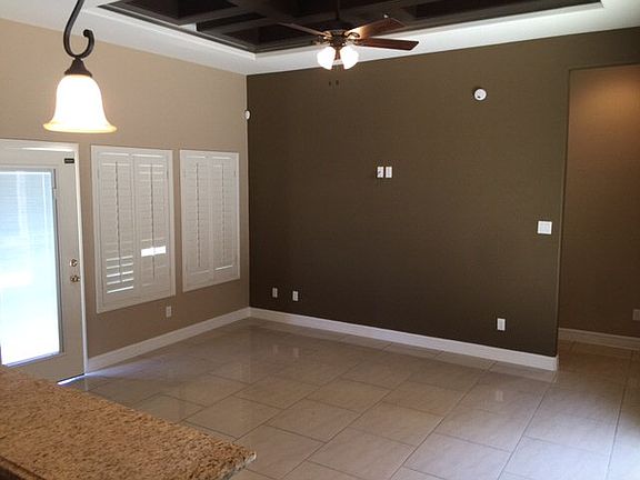 4th image of 3200 Crimson Ave