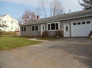 15 Memorial Dr, Biddeford, ME 04005