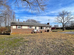479 Dundas Rd, Kenbridge, VA 23944