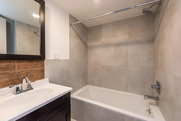 Rented by Nooklyn NYC LLC | media 30