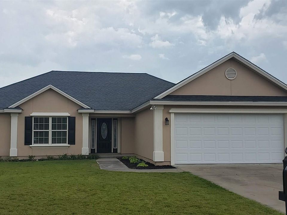 1st image of 208 Victorian Lake Dr