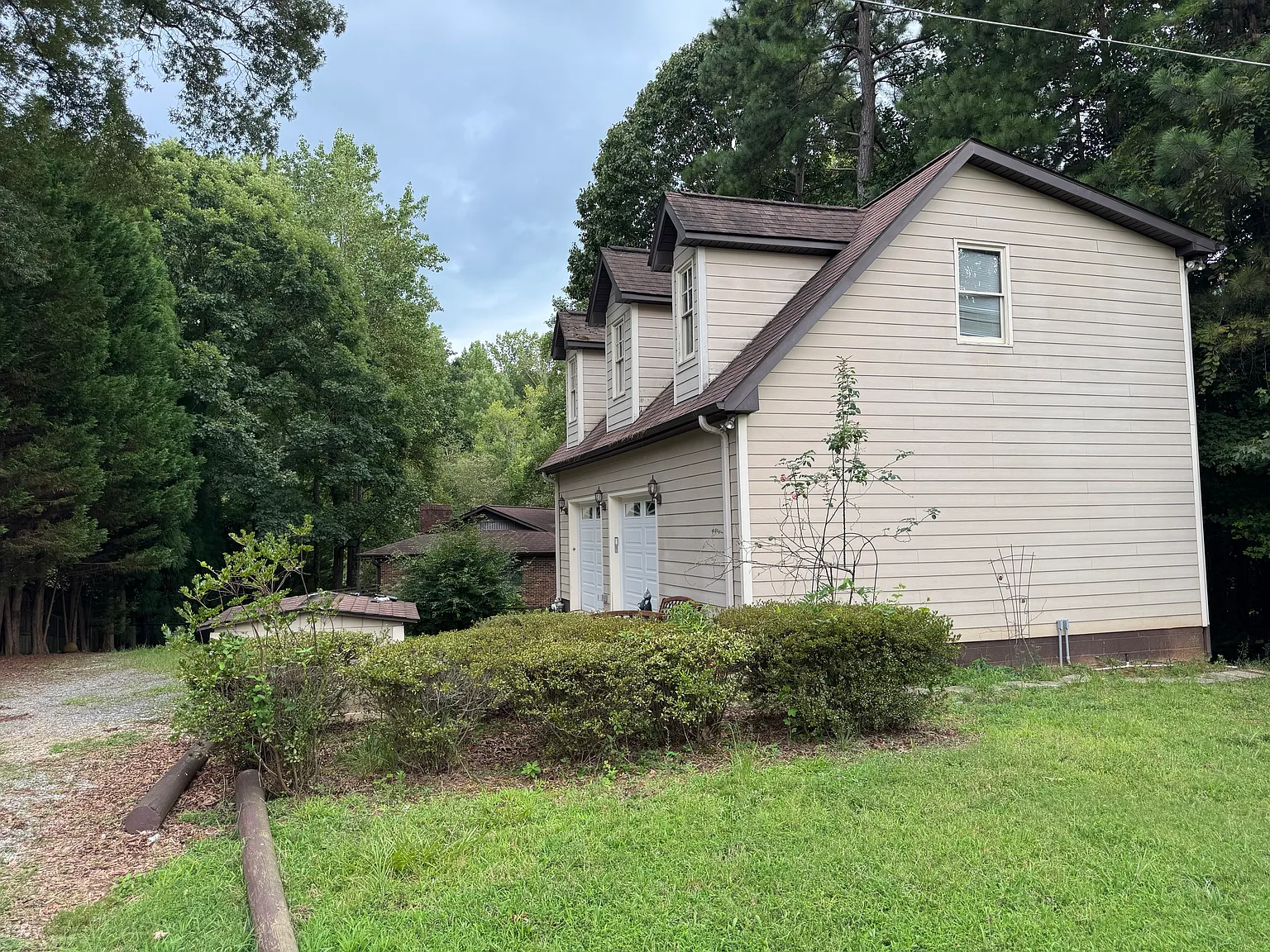 Studio, 1500 sqft, $1,650 — Photo 1
