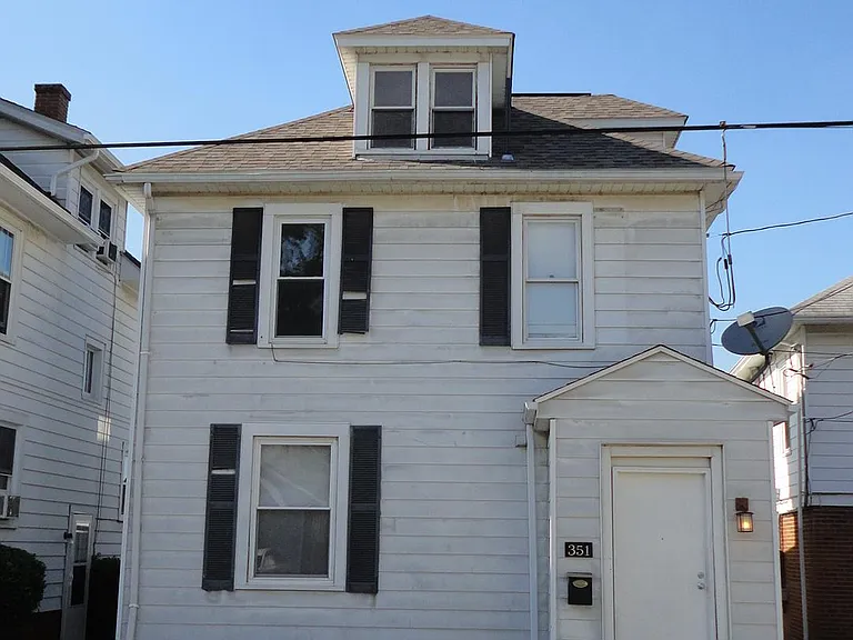 351 Demain Ave — Photo 4