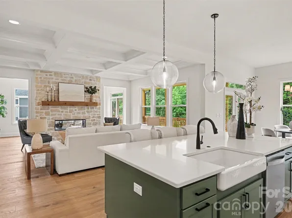 1041 Sage Pine Cir #57, Clover, SC 29710