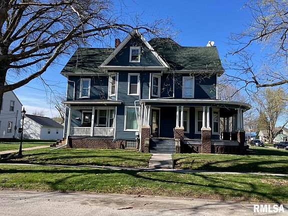 2nd image of 204 W Clinton Ave