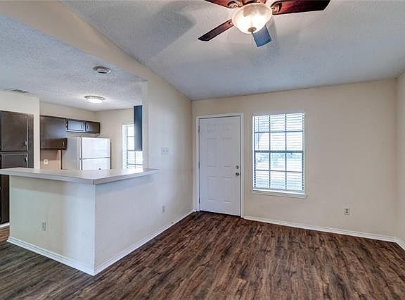 5th image of 1409 Hyridge Cir