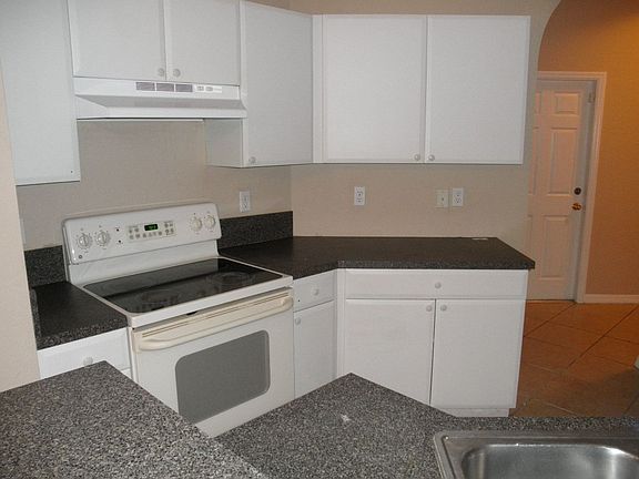 5th image of 894 Pipers Cay Dr