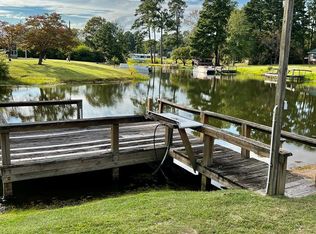 1194 Rosemarie Dr, Summerton, SC 29148