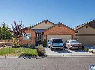 40 Fair Weather Dr, Sequim, WA 98382