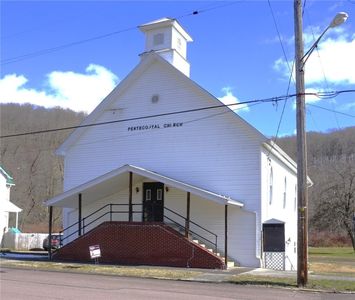 803 Walker St, Garrett, PA, 15542