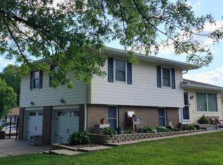 5202 W Mahark Ln, Peoria, IL