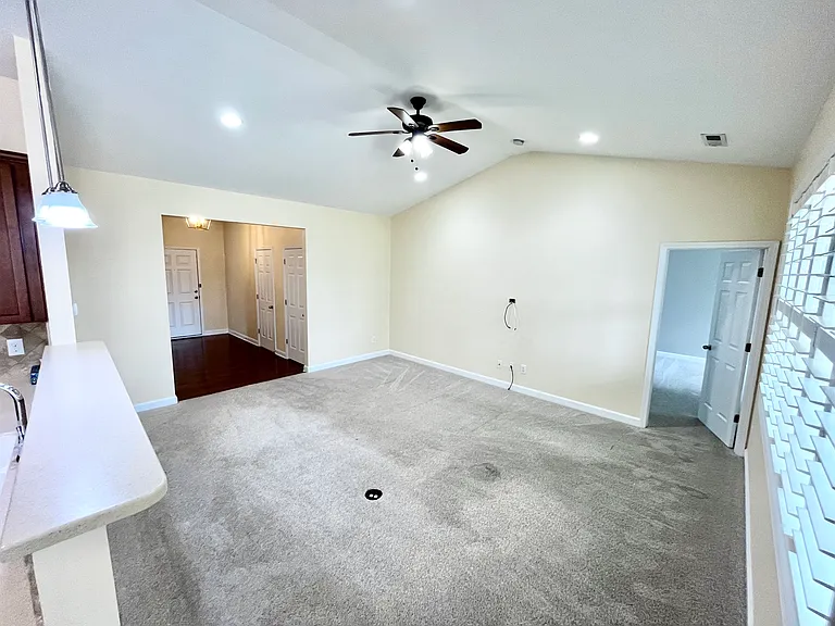 2456 Birch View Dr — Photo 37
