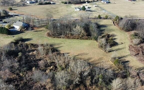 4th image of 452 Calderwood Hwy
