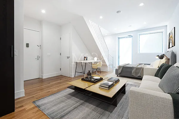 Rented by Brick&Mortar | media 33