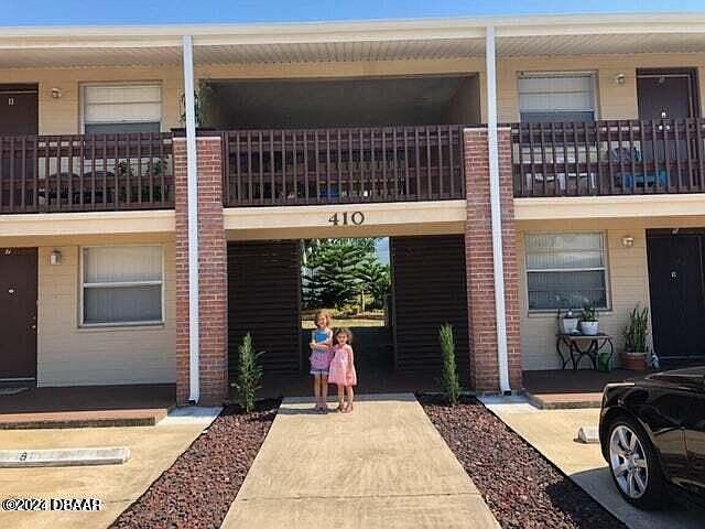1st image of 410 Auburn Dr #10
