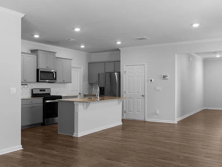 59 Berkeley Trce — Photo 13