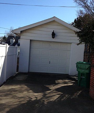 2nd image of 1122 29th St