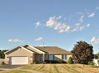 1532 W 95th Ln, Crown Point, IN 46307