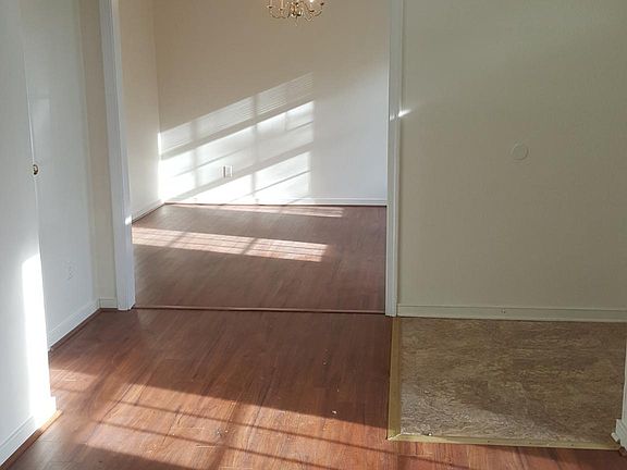 3rd image of 18501 Twisted Oak Ter