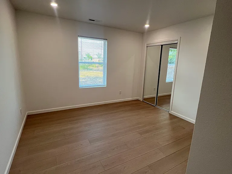 1441 N Beverly Ave #A — Photo 10