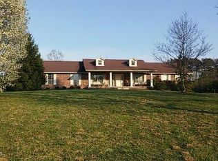702 Calderwood Hwy, Maryville, TN 37801