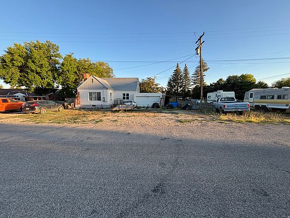 3rd image of 102 S Main St