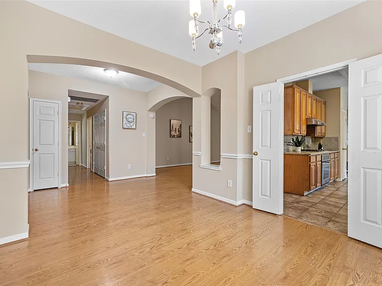 8619 Bridge Park Dr — Photo 8