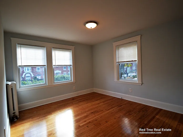 51 Leamington Rd #2 — Photo 9