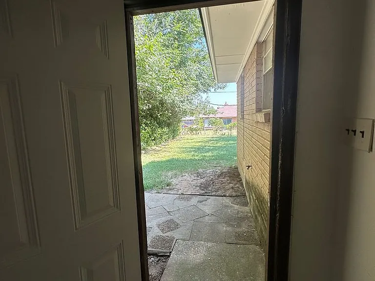 321 W Michael Dr — Photo 18