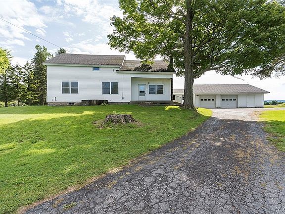 2nd image of 17590 Jacobs Rd