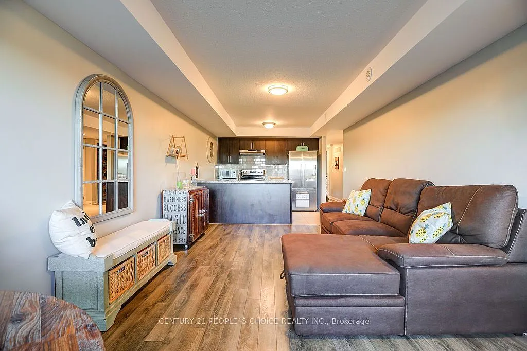 2 bed, $2,500 — Photo 4