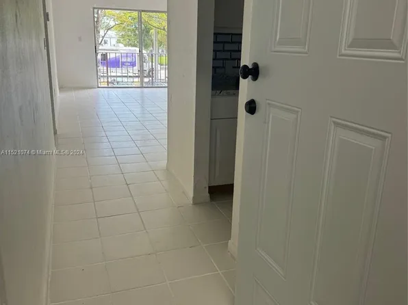 11905 NE 2nd Ave #C-201, North Miami, FL 33161